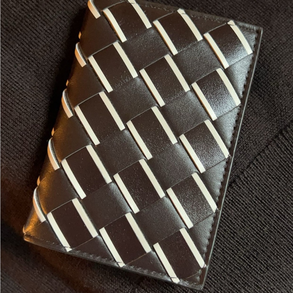 Bottega Veneta RARE Intrecciato Flap Card Case